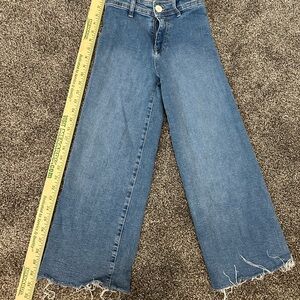 Zara Girls Size 8 Straight Leg Jean With Raw Hem